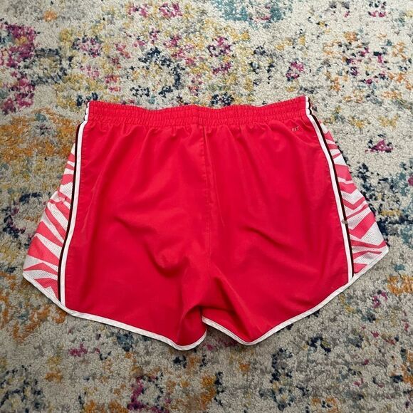 Dri-fit Nike shorts size M - Picture 2 of 5